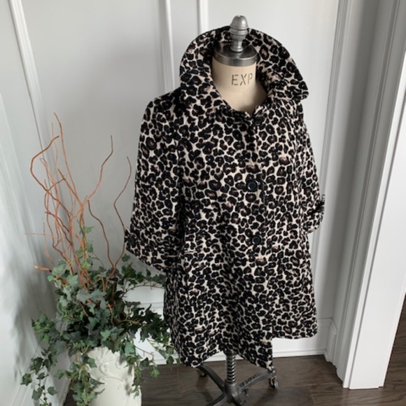 Forever 21 Jackets & Blazers - Forever21 Womens Spring Leopard Pattern Swing Coat